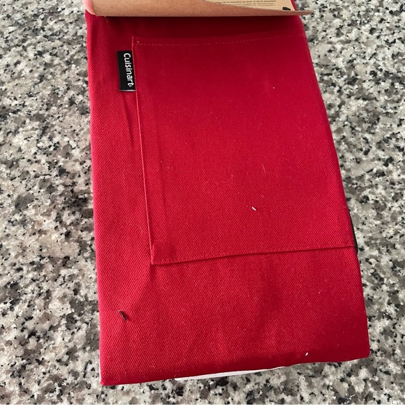 Cuisinart BBQ Set Apron, Oven Mitt, Pot Holder and Kitchen Towel - Picture 4 of 5